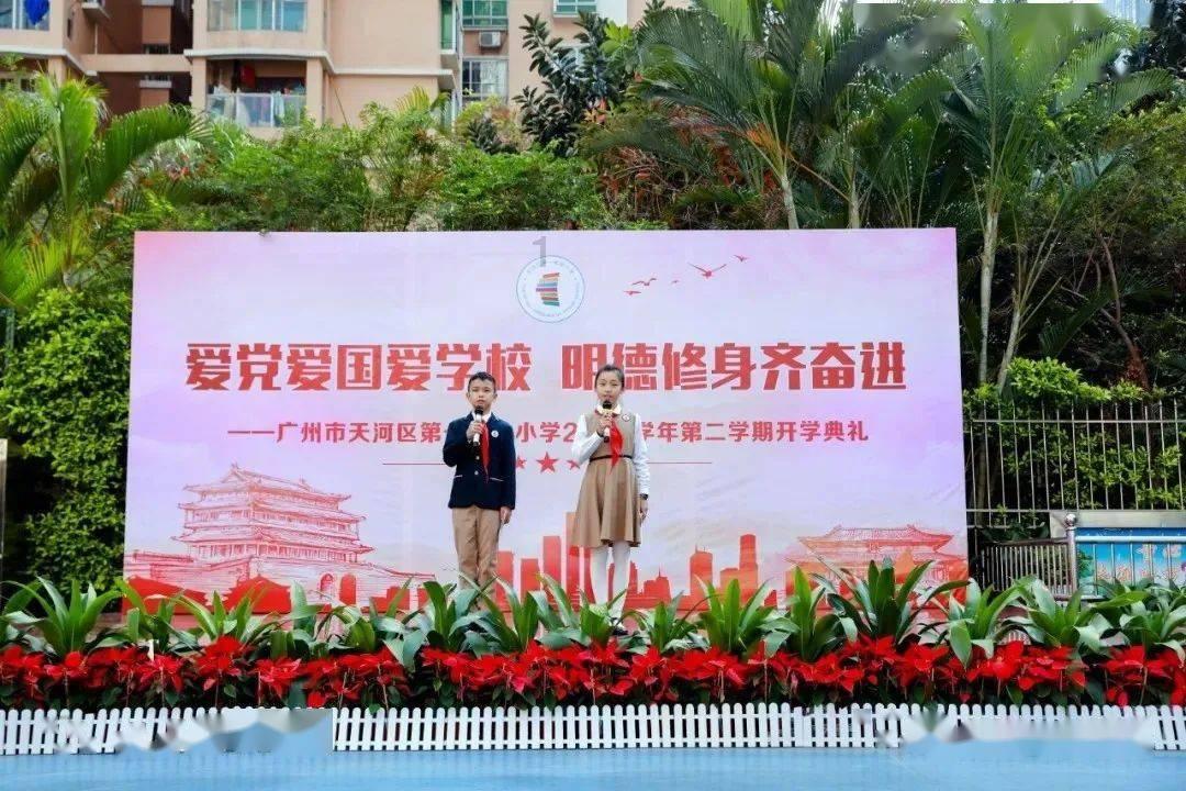 我没有往储蓄卡里存钱和别人没有给我的储蓄卡转过账里面的钱是怎么来的？